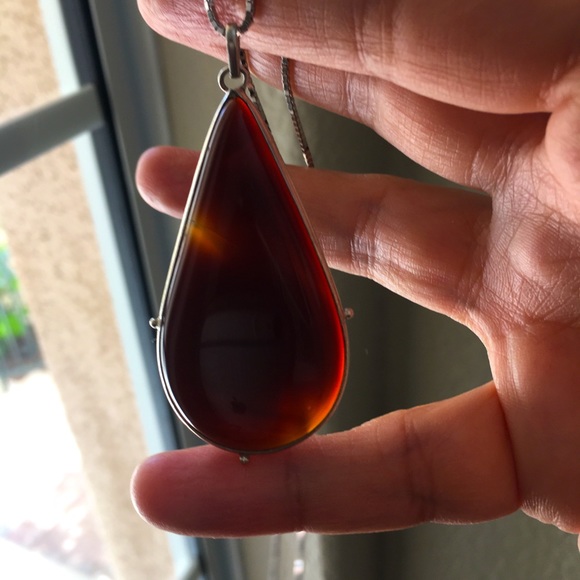 Natural sard agate sterling silver pendant & chain - Picture 4 of 12